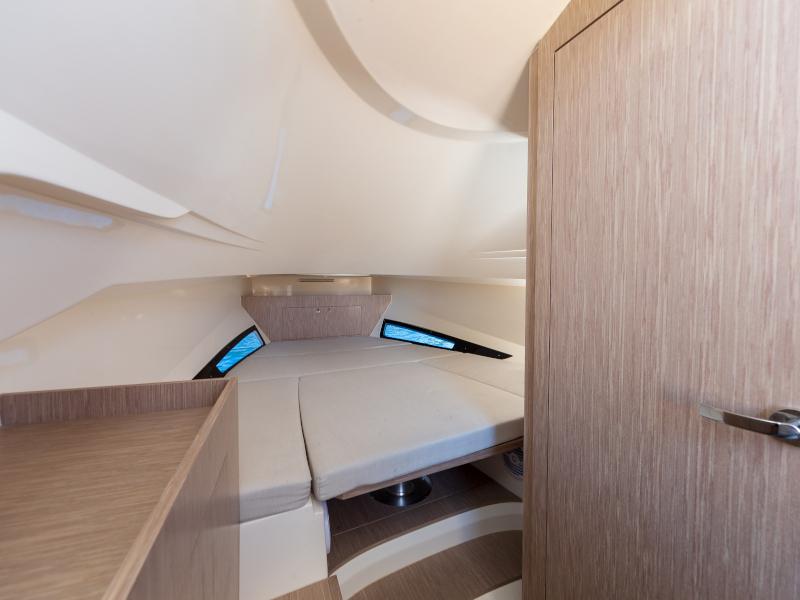 Book yachts online - motorboat - Nuova Jolly Prince 38 Sport Cabin - Tiger Lily - rent