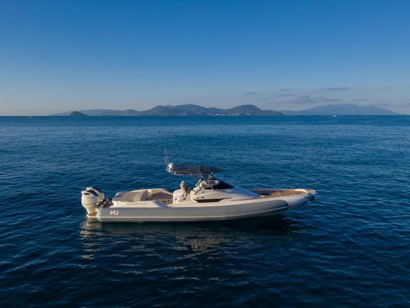 Book yachts online - motorboat - Nuova Jolly Prince 38 Sport Cabin - Tiger Lily - rent