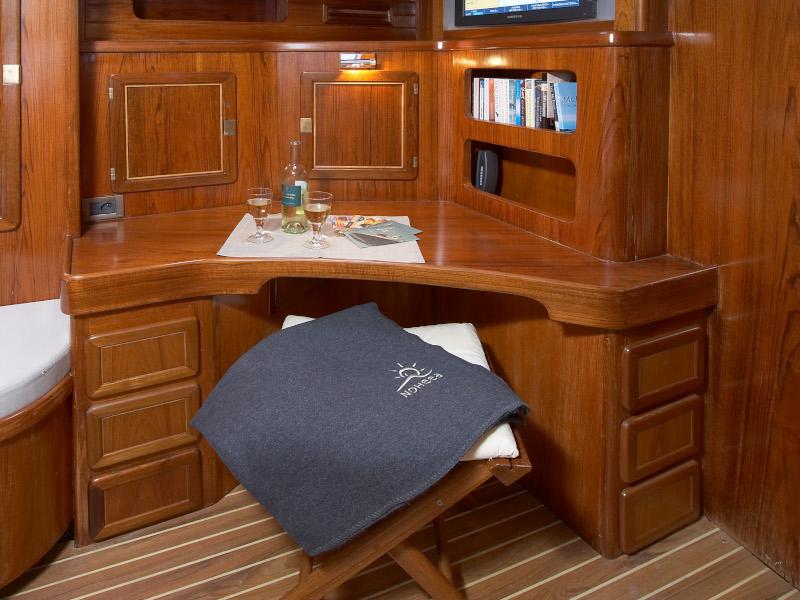 Book yachts online - sailboat - De Schepper 83 - Noheea - rent