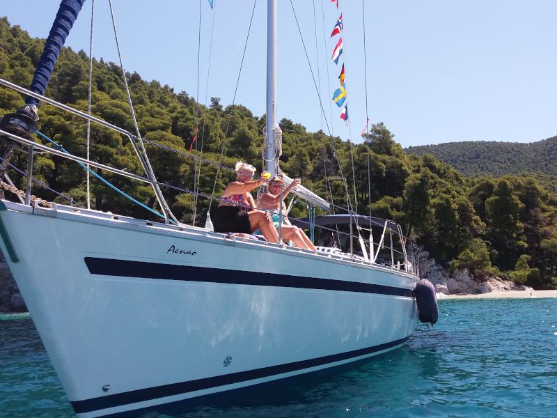 Book yachts online - sailboat - Bavaria 46H - Aenao - rent