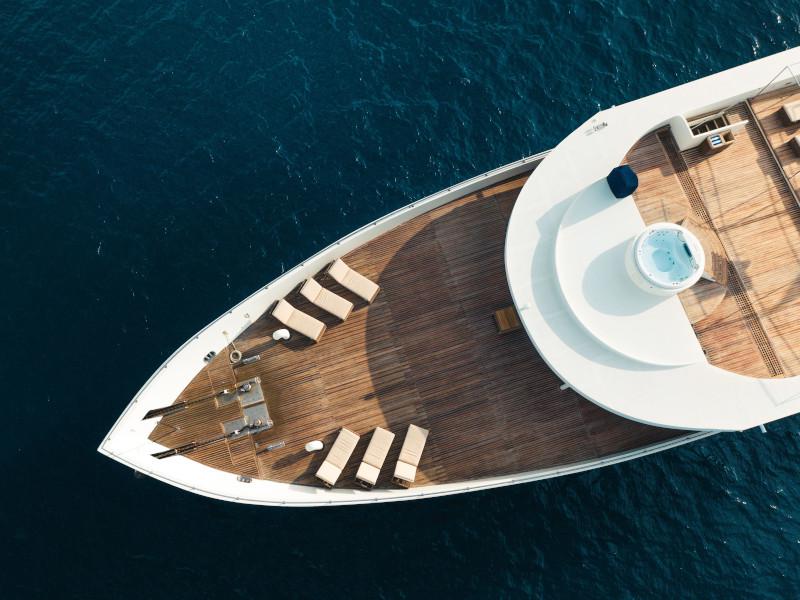 Book yachts online - motorboat - Motoryacht - Scubaspa Ying - rent
