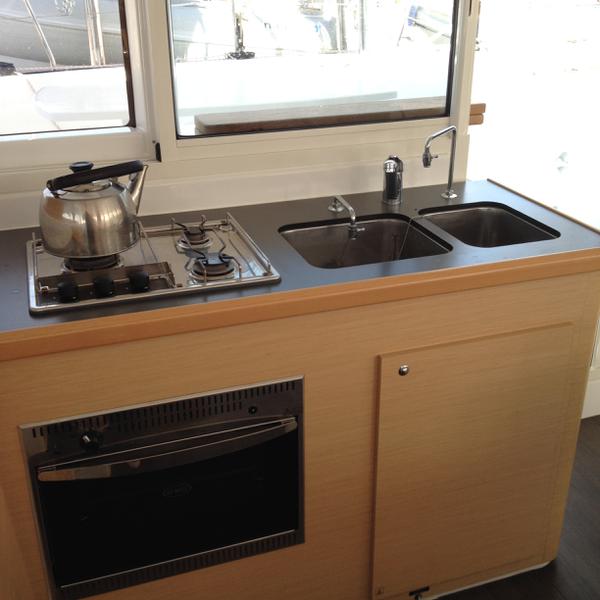 Book yachts online - catamaran - Lagoon 380_2014 - SY_2027 - rent
