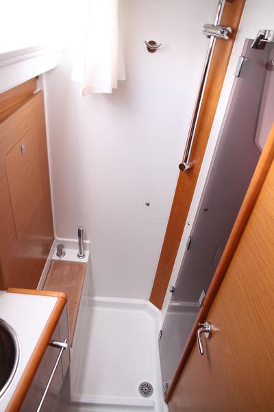 Book yachts online - sailboat - Sun Odyssey 439_2015 - SY_2046 - rent