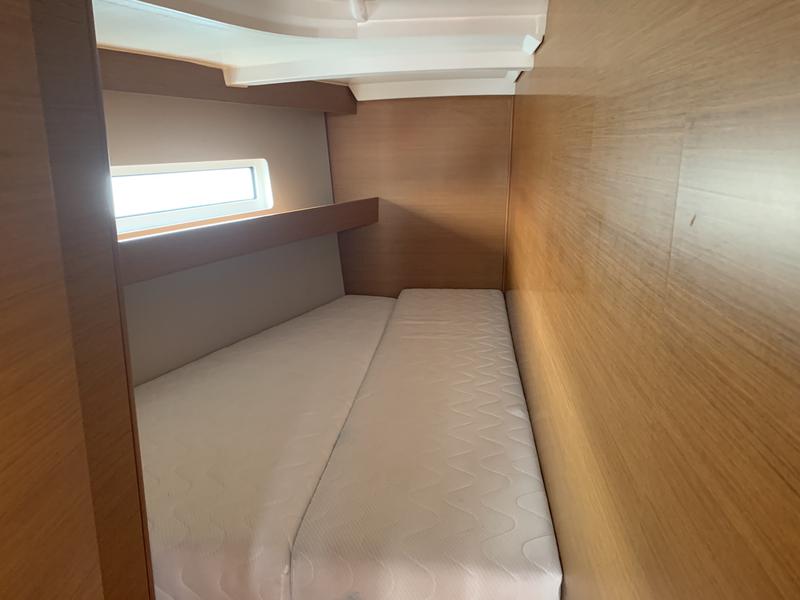 Book yachts online - sailboat - Sun Odyssey 440 - Olympia - rent