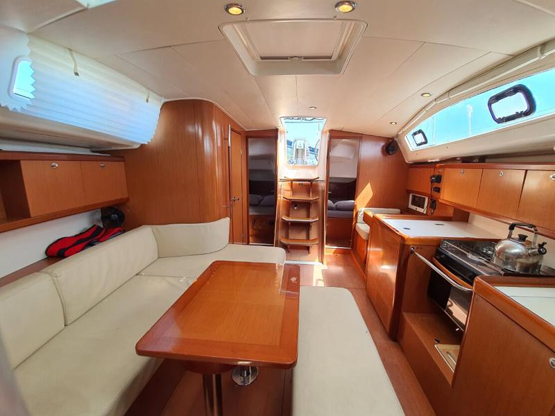Book yachts online - sailboat - Oceanis - 40 - Alexa - rent