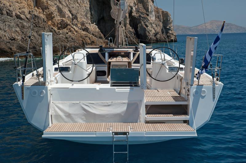 Book yachts online - sailboat - Dufour 560 - Lydia II - rent