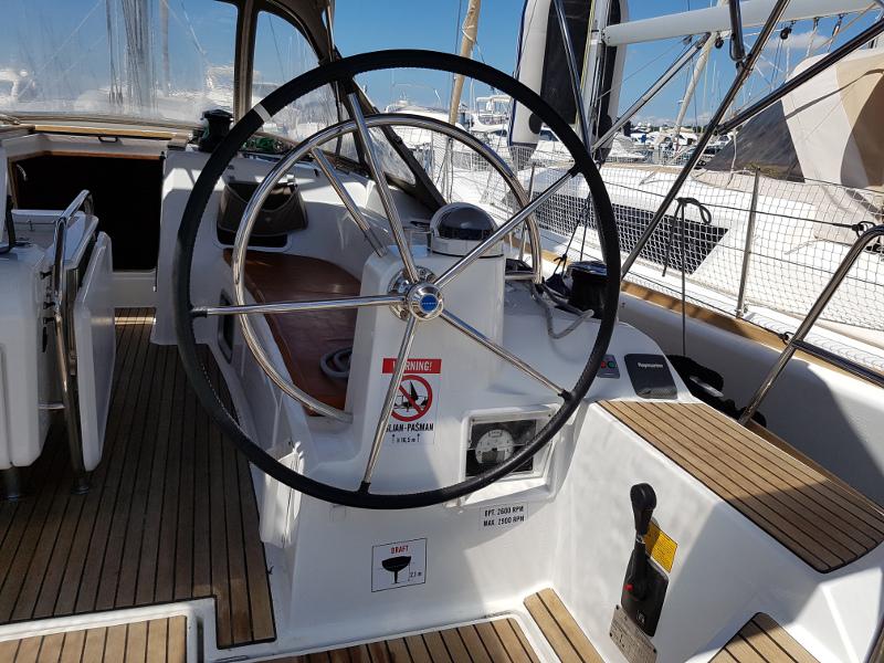 Book yachts online - sailboat - Sun Odyssey 469 - Antonio 1 - rent