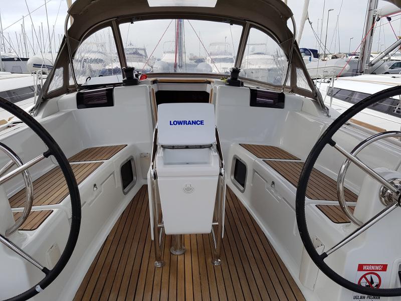 Book yachts online - sailboat - Sun Odyssey 409 - David - rent