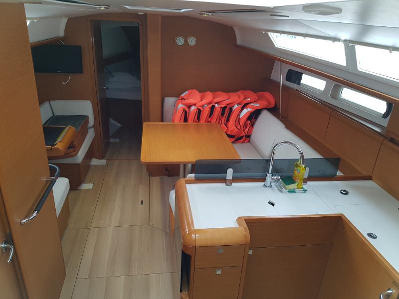 Book yachts online - sailboat - Sun Odyssey 409 - David - rent