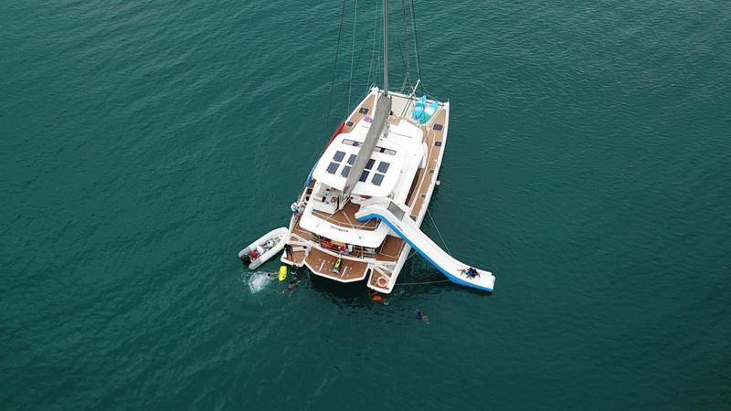 Book yachts online - catamaran - Leopard 58 Skippered - Between BE [S] - rent
