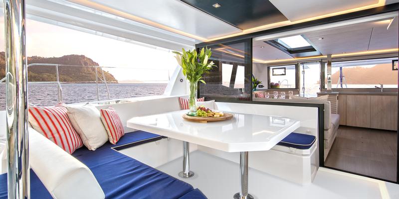 Book yachts online - catamaran - Moorings 4500 - Moorings 4500 (2017) - rent