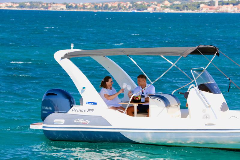 Book yachts online - motorboat - Nuova Jolly Prince 23 - Nuova Jolly Prince 23 - rent