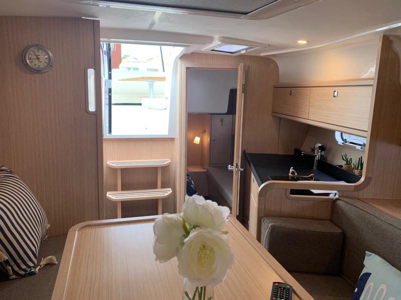 Book yachts online - motorboat - Bavaria S29 OPEN - Simba - rent