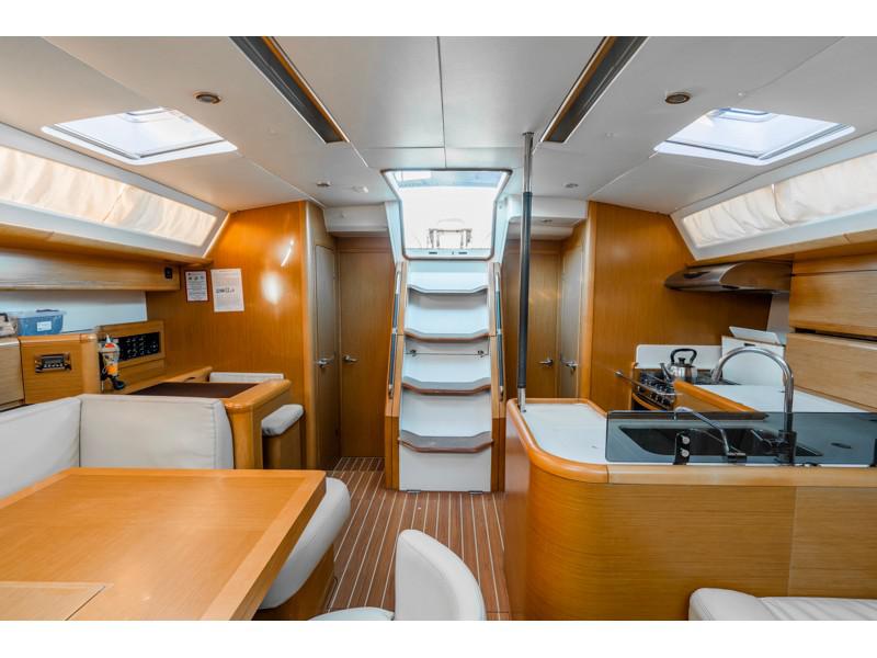 Book yachts online - sailboat - Jeanneau 53 (5 cabs) - PEARL - rent