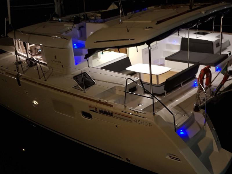Book yachts online - catamaran - Lagoon 450 - Wentura - rent