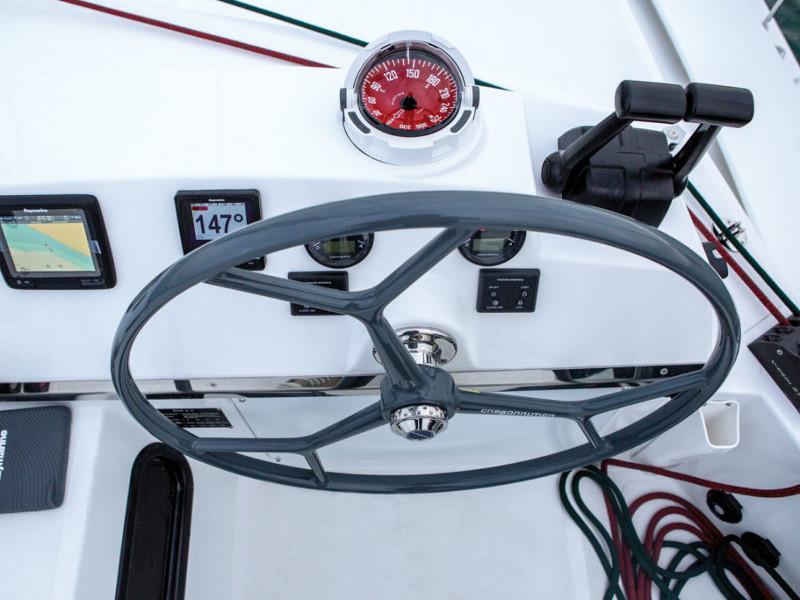 Book yachts online - catamaran - Bali 4.3 - Alina - rent