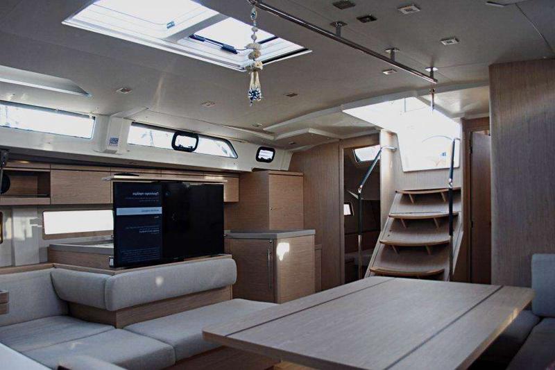 Book yachts online - sailboat - Oceanis 51.1 - Psari - rent