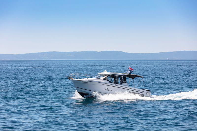 Book yachts online - motorboat - Merry Fisher 795 - ŽANA - rent