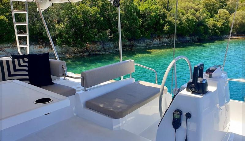 Book yachts online - catamaran - Bali 4.6 - Bali 4.6 - rent