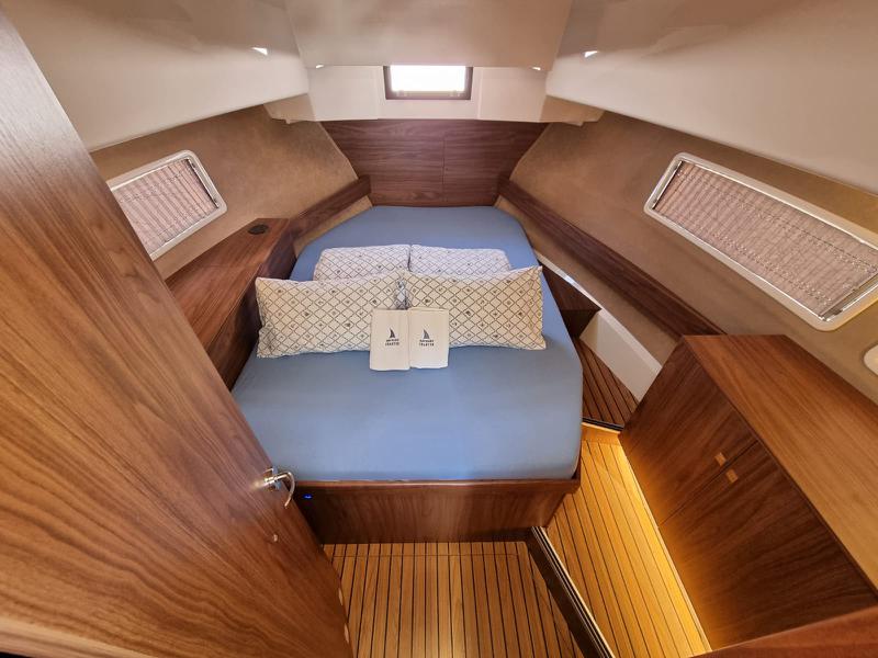 Book yachts online - motorboat - Balt 918 Titanium - Wanderer - rent