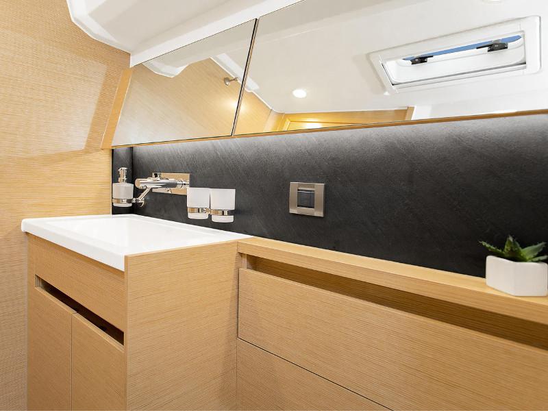 Book yachts online - sailboat - Hanse 508 - APOLLO (A/C, GEN, WATERMAKER)  - rent