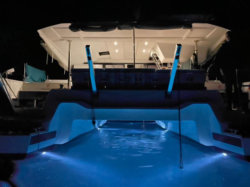 Book yachts online - catamaran - Astréa 42 - Nostos - rent