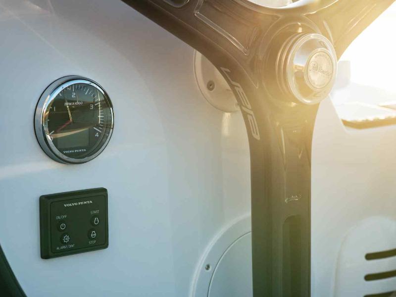 Book yachts online - sailboat - Elan Impression 40.1 - Ciao Bella - rent