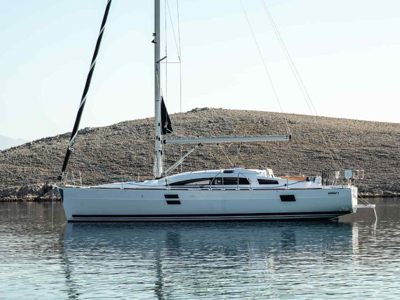 Book yachts online - sailboat - Elan Impression 40.1 - Olelole - rent