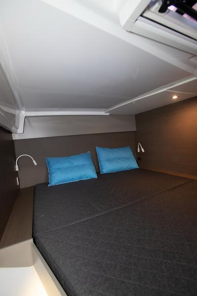 Book yachts online - catamaran - Bali Catspace - Samothraki 1 - rent