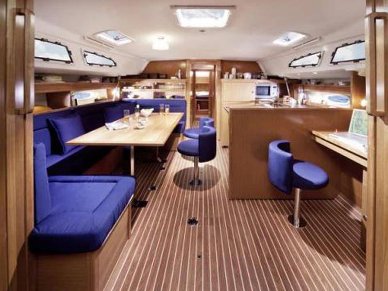 Book yachts online - sailboat - Bavaria 46 - Sofia II - rent