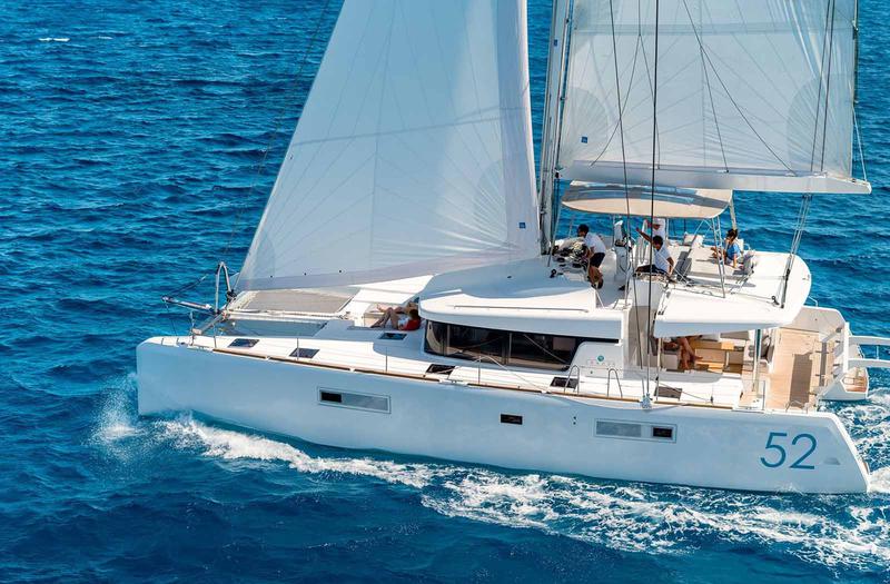 Book yachts online - catamaran - Lagoon 52 - 6 Cabin - Queen of Hearts (A/C - Generator - Refit 2022) - rent