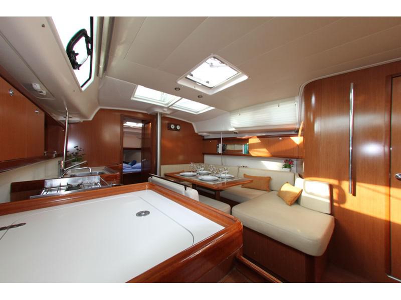 Book yachts online - sailboat - Oceanis 40 - Game - Refit 2020 - rent