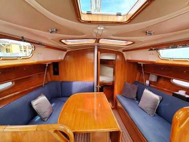 Book yachts online - sailboat - Bavaria 33 - Sea Sail 2 - rent