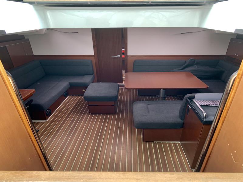 Book yachts online - sailboat - Hanse 445 - ZNAT - rent