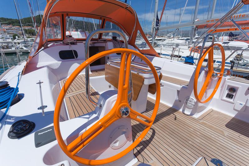 Book yachts online - sailboat - Elan 45 Impression - LION  - rent
