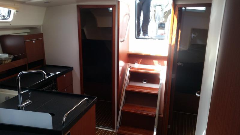 Book yachts online - sailboat - Hanse 415 - Karma - rent