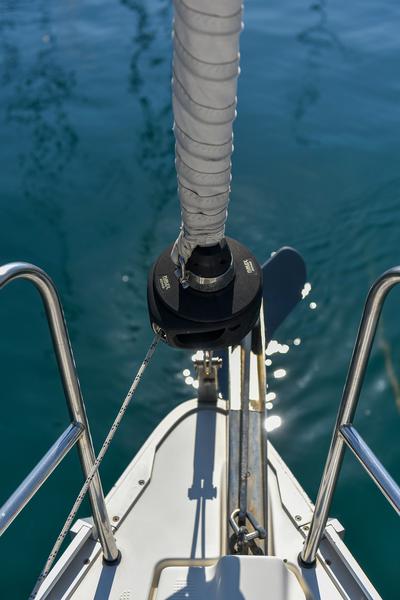 Book yachts online - sailboat - Bavaria 37 - Viviana - rent