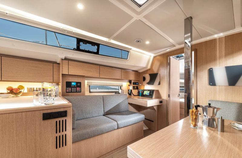 Book yachts online - sailboat - Bavaria C42 - NN - rent