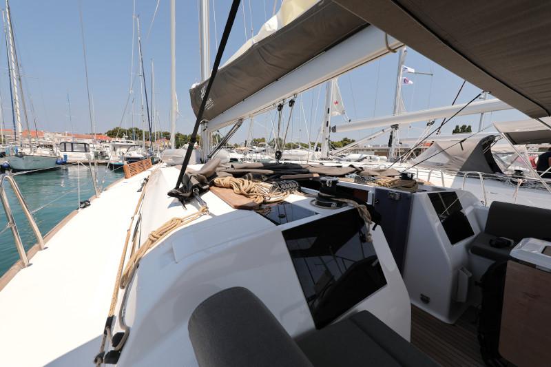 Book yachts online - sailboat - Dufour 460 - ELTHEOLE II - rent