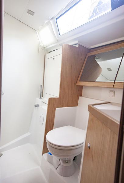 Book yachts online - sailboat - Oceanis 45 (2018) - Hande - rent