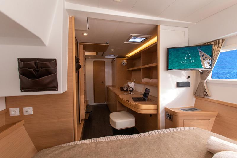 Book yachts online - catamaran - Lagoon 42 (3 cab) - SAILUXE - Zubibbu  - rent