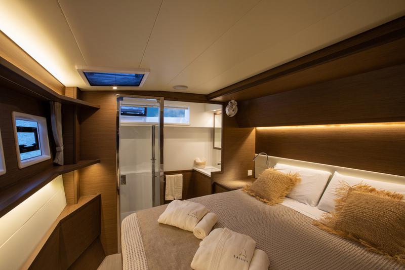 Book yachts online - catamaran - Lagoon 52F - SAILUXE - Fico - rent