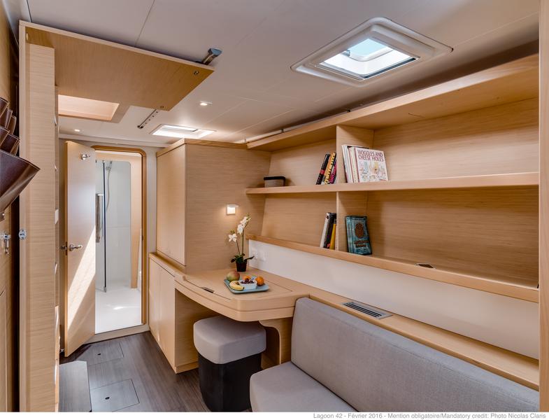 Book yachts online - catamaran - Lagoon 42 - Nacatuli - Comfort line - rent