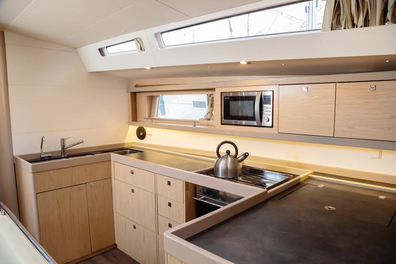 Book yachts online - sailboat - Oceanis 48 - Hesperus - Standard line - rent