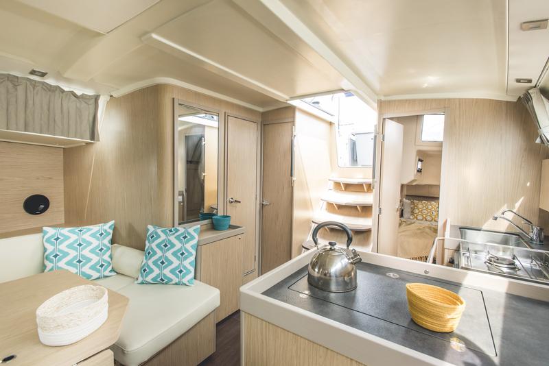 Book yachts online - sailboat - Oceanis 41.1 - Arianna - Standard line - rent
