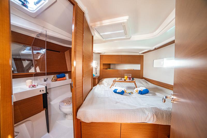 Book yachts online - sailboat - Sun Odyssey 410 - Marianna - rent
