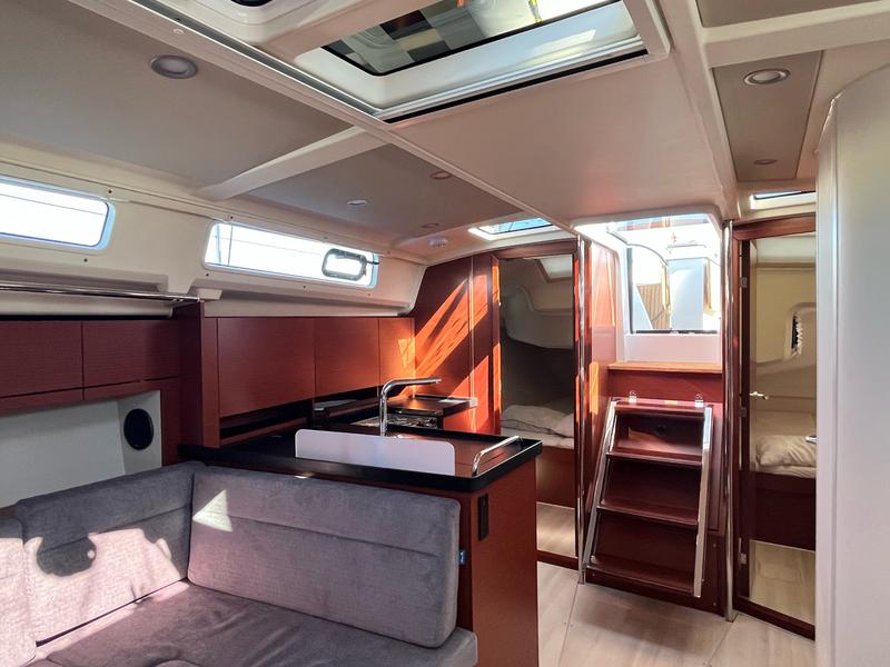 Book yachts online - sailboat - Hanse 418 - Mersina - rent
