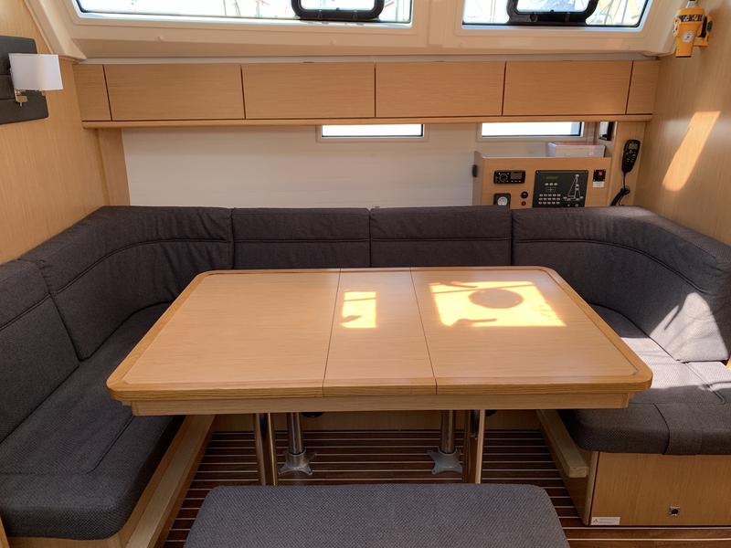 Book yachts online - sailboat - Bavaria Cruiser 46 - Oceanos - rent