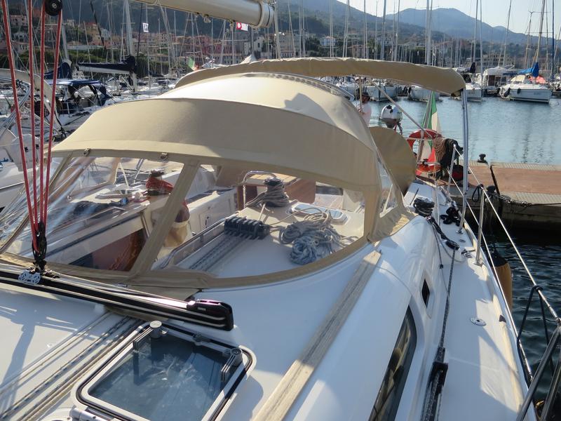 Book yachts online - sailboat - Sun Odyssey 45 - MondoX (refit 2019) - rent
