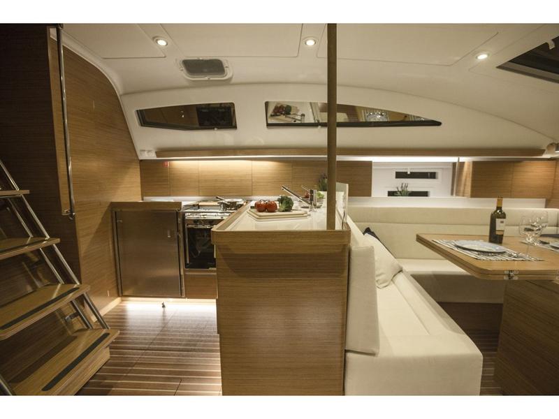 Book yachts online - sailboat - Elan 45 Impression - Indiana - rent